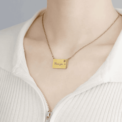 Collar personalizado con mensaje oculto