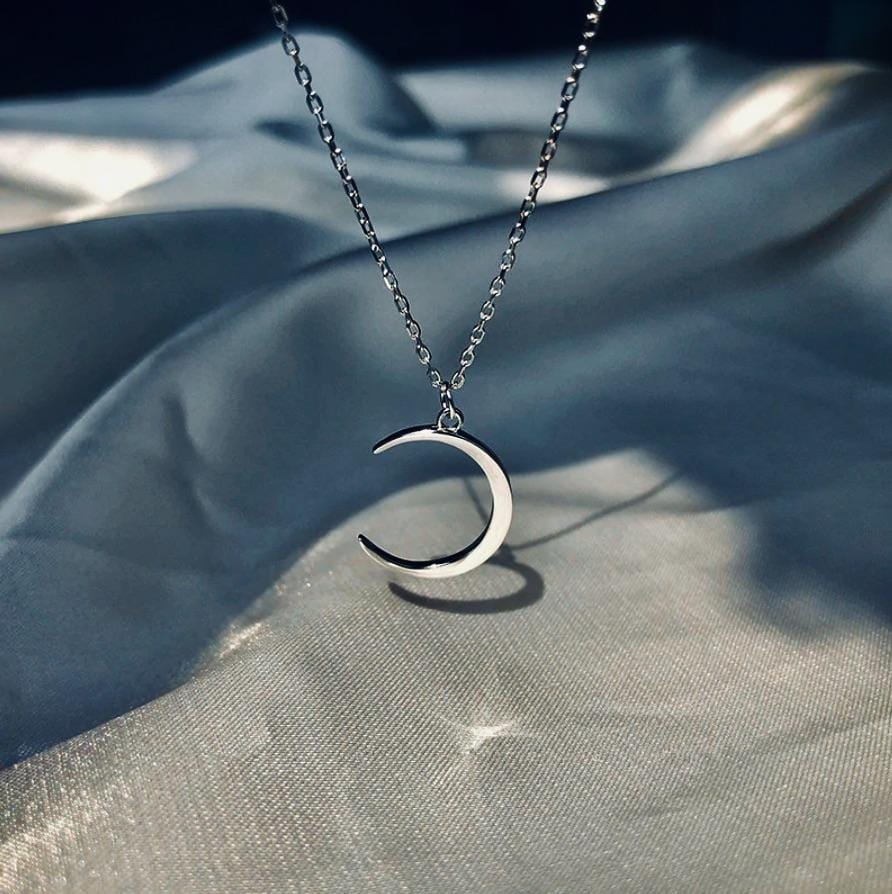 Crescent Moon Necklace Silver - Pura Jewels