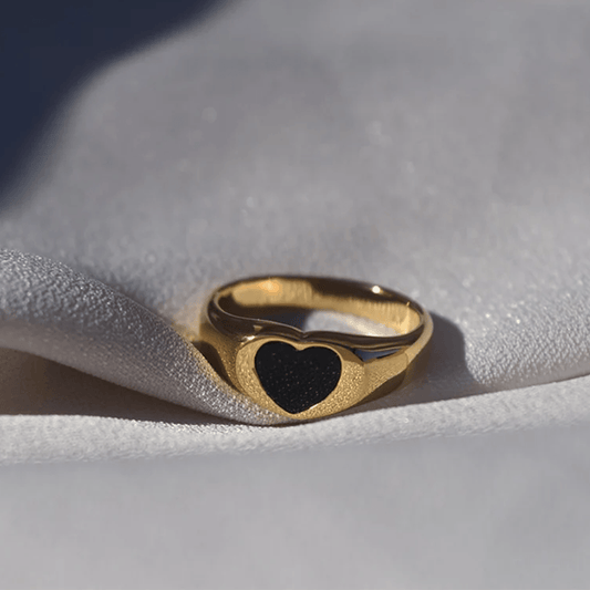 Onyx Heart Ring - Pura Jewels