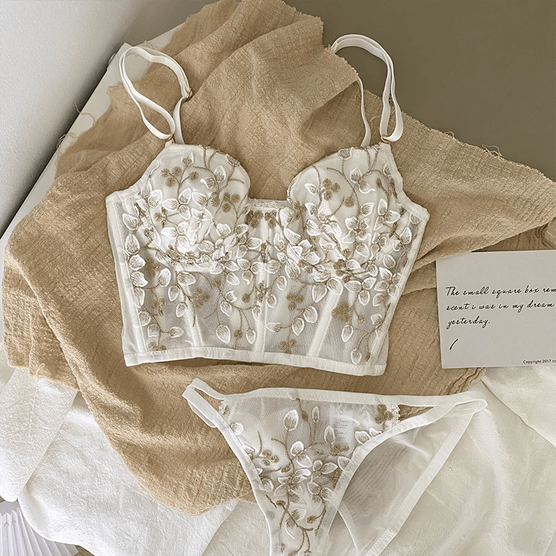 Floral Embroidery Corset 2 Piece Set S - Pura Jewels