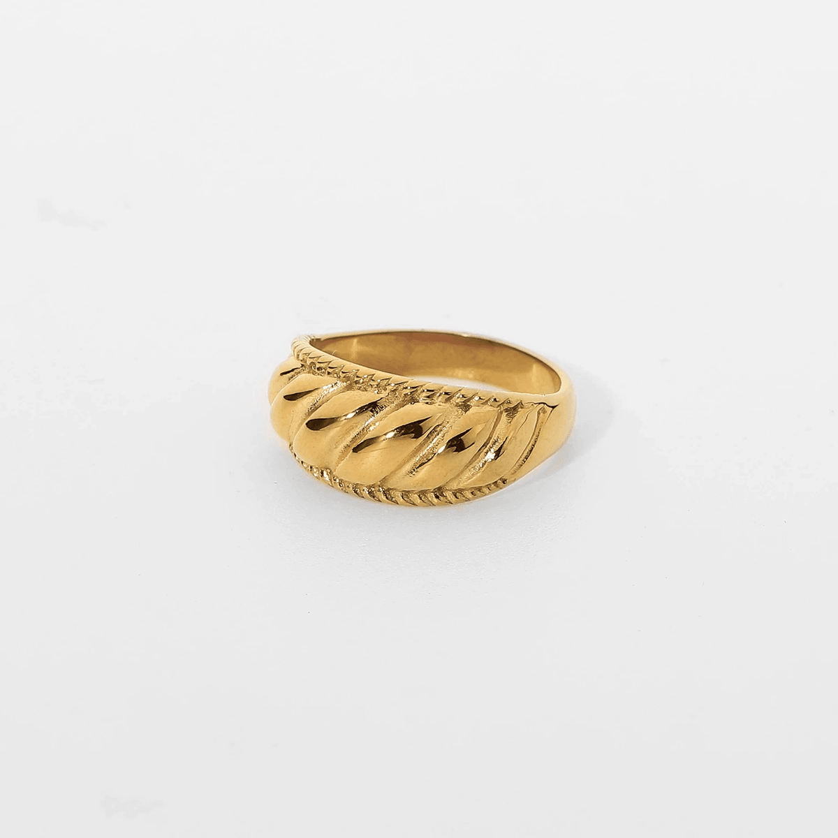 Ella Croissant Ring - Pura Jewels