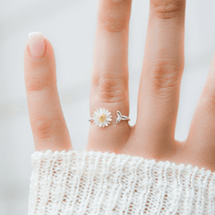 Daisy Flower Ring - Pura Jewels