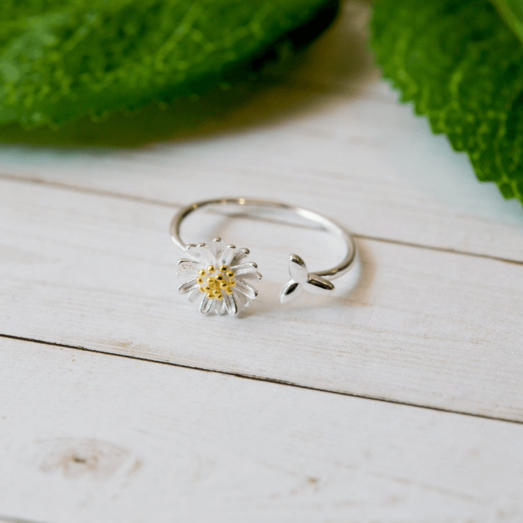 Daisy Flower Ring - Pura Jewels