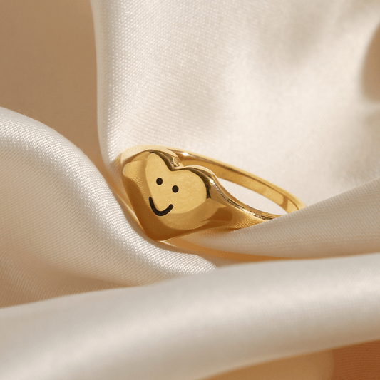 Happy Face Heart Ring - Pura Jewels