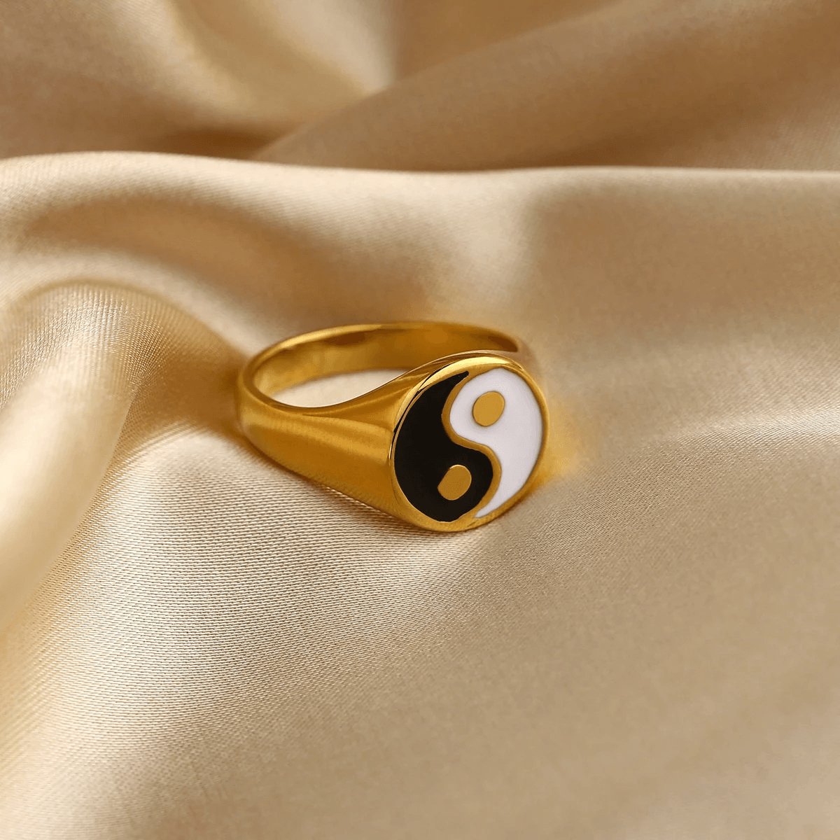 Yin Yang Ring - Pura Jewels