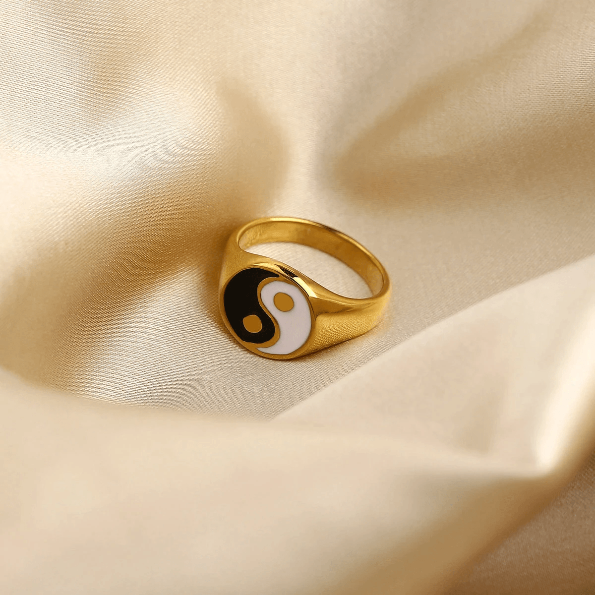 Yin Yang Ring - Pura Jewels
