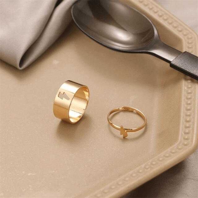 Lightning Bolt Couple Rings - Pura Jewels
