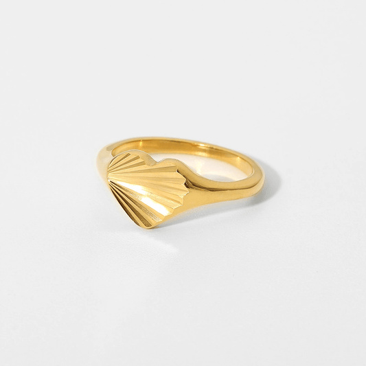 Sunburst Heart Ring - Pura Jewels
