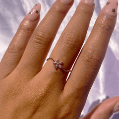 Dainty Flower Ring