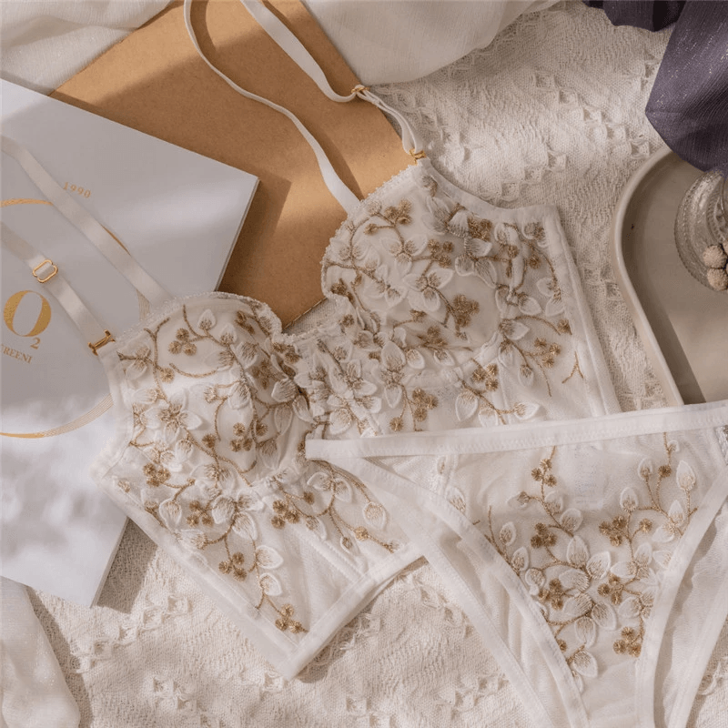 Floral Embroidery Corset 2 Piece Set - Pura Jewels